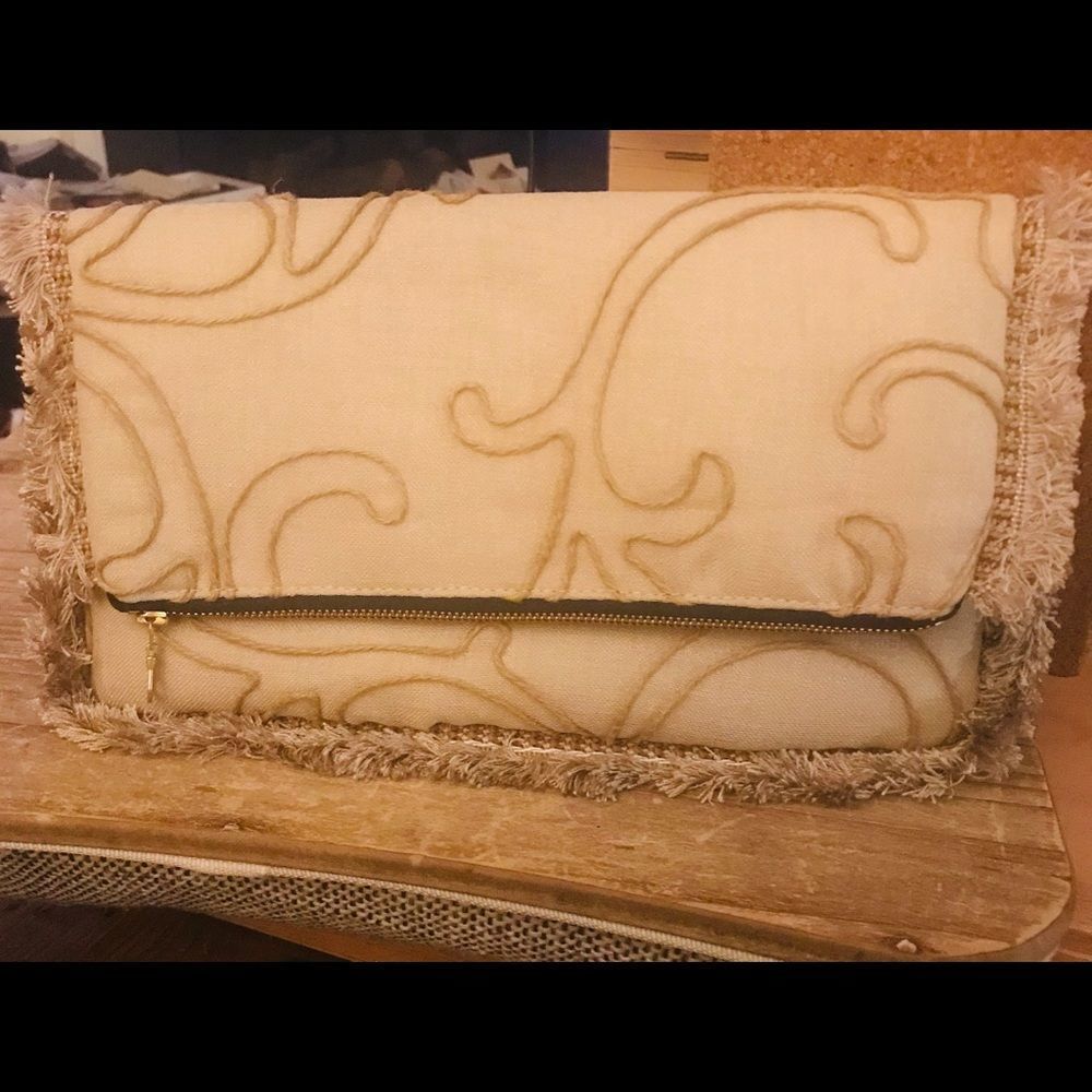 🐣Clutch💛brand “ Uniquely MC”